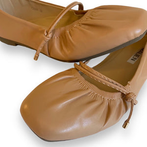 MALIEN BEIGE BALLERINAS WITH SQUARE TOES