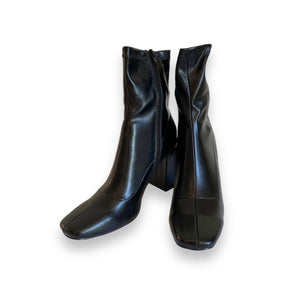 MALIEN BLACK SOCK LEATHER BOOTS