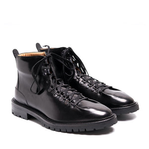 INCH2 BLACK HIKING BOOTS