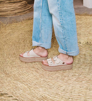 POPA Beige Serraje Sandals